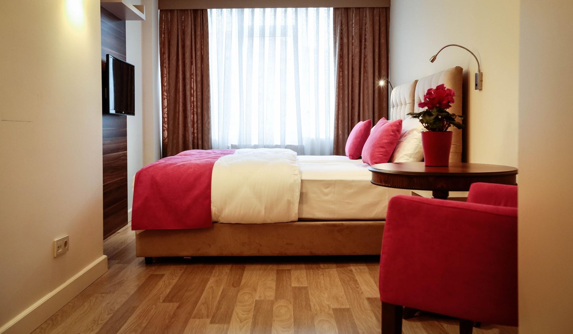 Melek Hotels Moda Istanbul Exterior foto